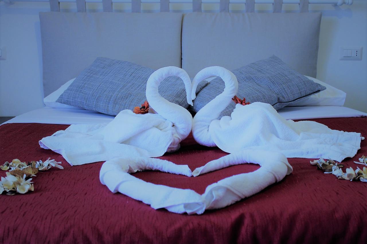 Oltre La Costa Bed & Breakfast อาเจโรลา ภายนอก รูปภาพ