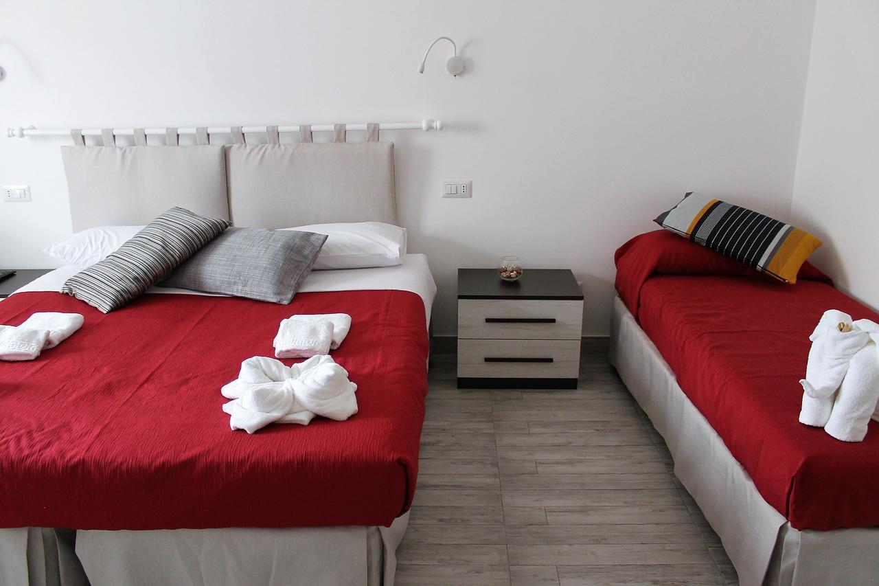 Oltre La Costa Bed & Breakfast อาเจโรลา ภายนอก รูปภาพ